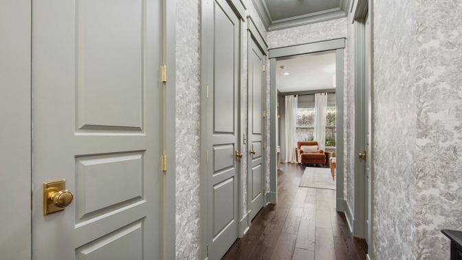 Interior, Recessed Lighting, Wood Texture Flooring