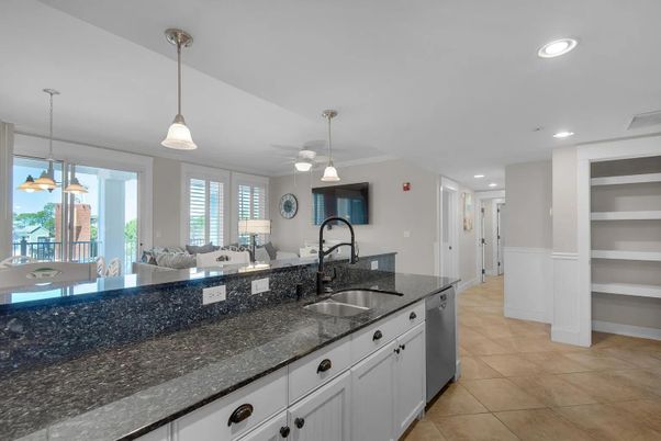 Interior, Kitchen, Pendant Lights, Recessed Lighting