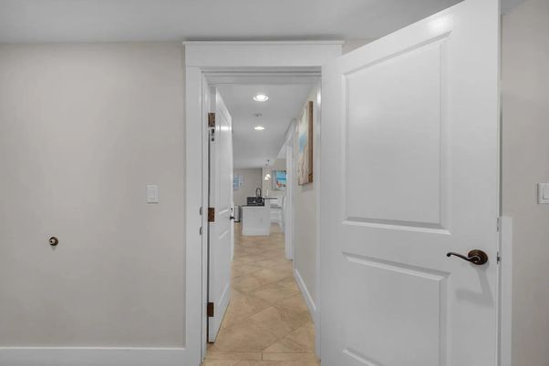 Interior, Recessed Lighting