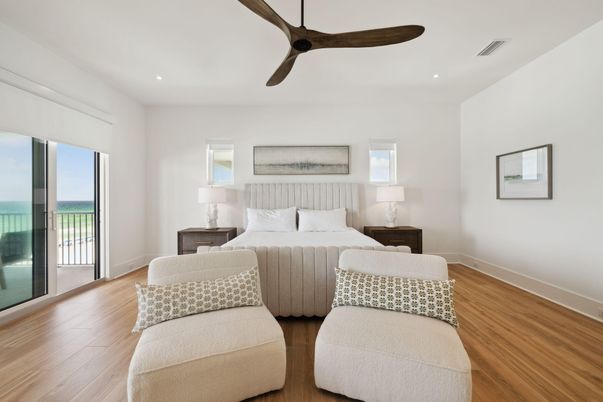Bedroom, Interior, Living room, Recessed Lighting, Water, Wood Texture Flooring