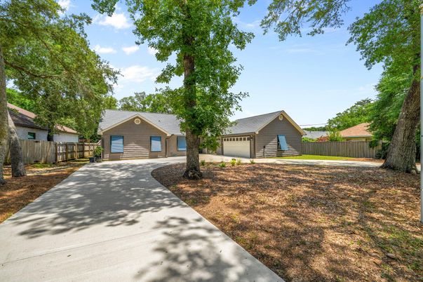 Backyard, Detached Garage, Exterior