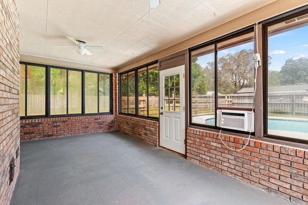 Empty room, Interior, Stone Walls, Sun Room