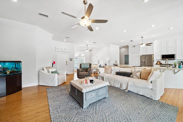 Interior, Kitchen, Living room, Pendant Lights, Recessed Lighting, Wood Texture Flooring