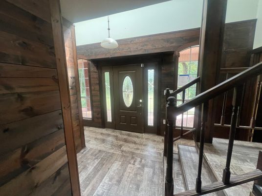 Interior, Pendant Lights, Wood Texture Flooring, Wooden Walls