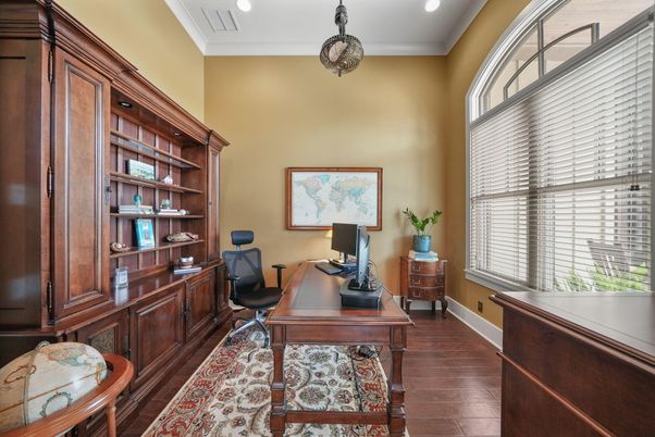 Home Office, Interior, Recessed Lighting, Wood Texture Flooring