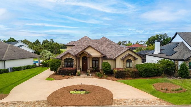 Backyard, Exterior, Facade, French Provincial