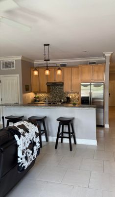 Interior, Kitchen, Pendant Lights, Stainless Steel Appliances