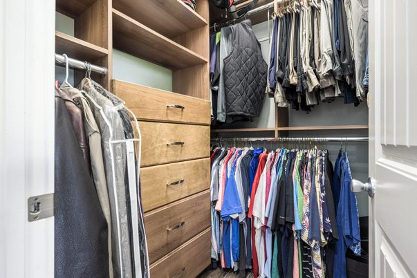 Interior, Walk-in Closets