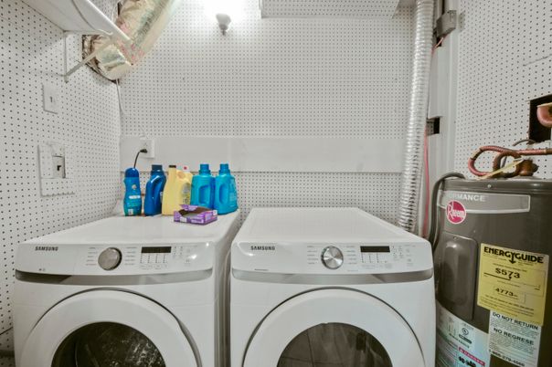 Interior, Utility Closets, Washer