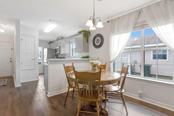 Dining room, Interior, Kitchen, Pendant Lights, Wood Texture Flooring