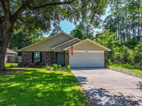 Attached, Exterior, Facade, Brick Facade, Ranch