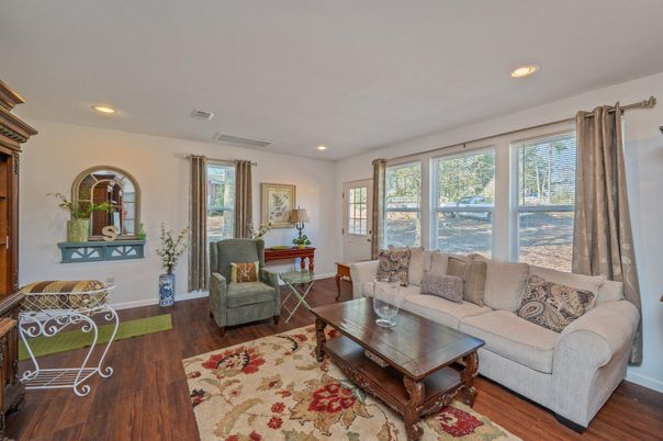 Interior, Living room, Recessed Lighting, Wood Texture Flooring