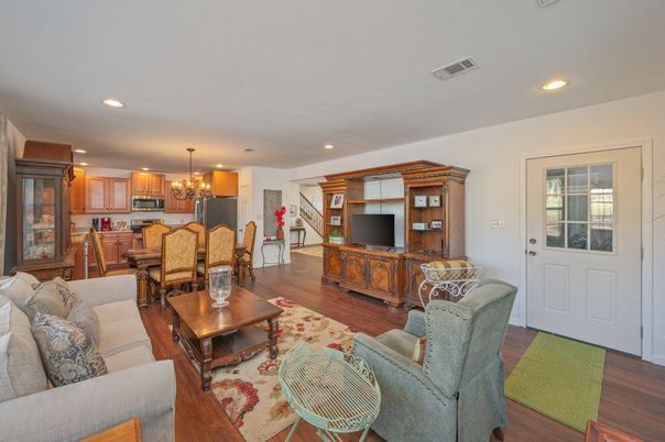 Chandelier, Dining room, Interior, Kitchen, Living room, Recessed Lighting, Wood Texture Flooring