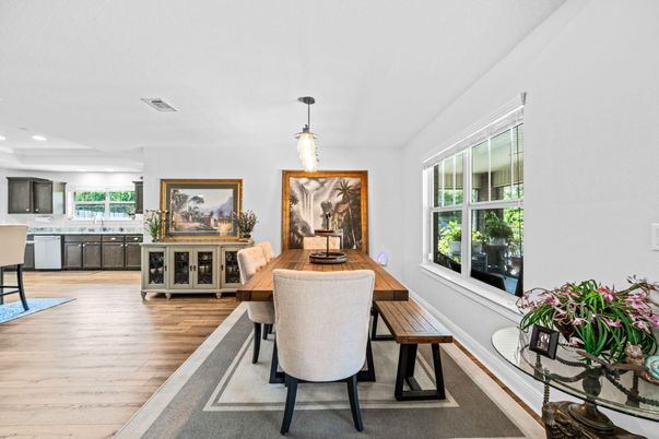 Dining room, Interior, Kitchen, Pendant Lights, Recessed Lighting, Wood Texture Flooring