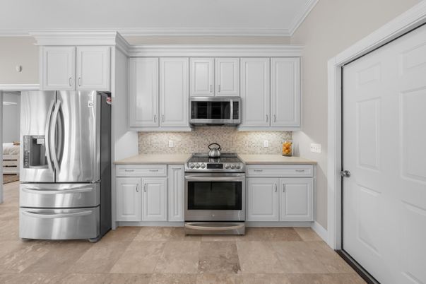 Interior, Kitchen, Stainless Steel Appliances