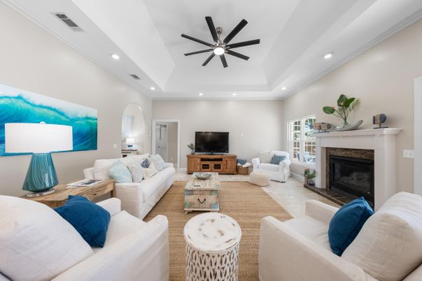 Fireplace, Interior, Living room, Recessed Lighting