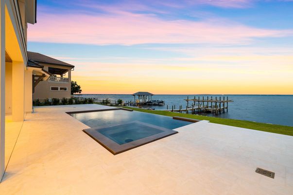Exterior, Pool, Water