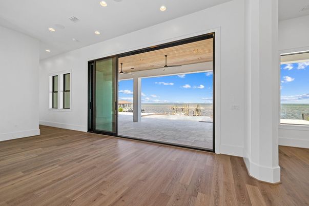 Empty room, Interior, Recessed Lighting, Water, Wood Texture Flooring