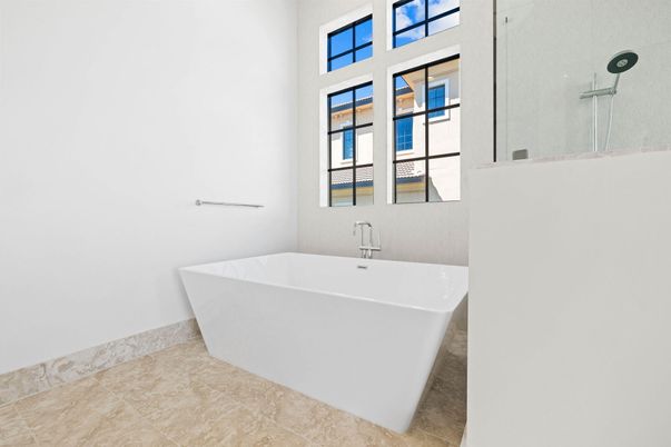 Bathroom, Free Standing Baths, Interior