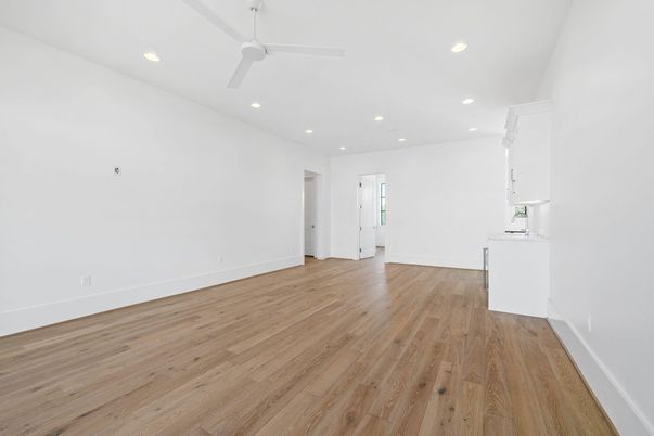 Empty room, Interior, Recessed Lighting, Wood Texture Flooring