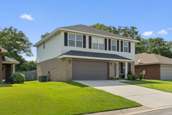Attached, Exterior, Facade, Brick Facade, Split Level