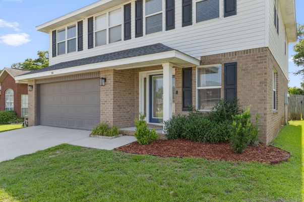 Attached, Exterior, Facade, Brick Facade, Modern