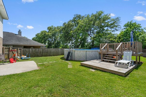 Backyard, Exterior, Playground