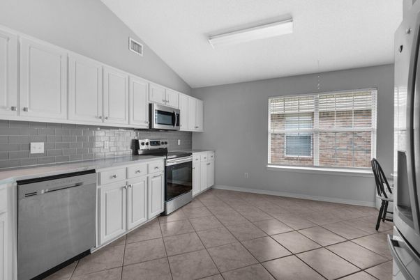 Interior, Kitchen, Stainless Steel Appliances