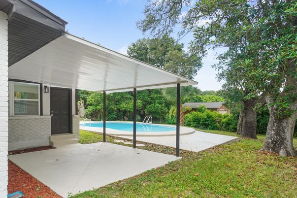 Backyard, Exterior, Pool