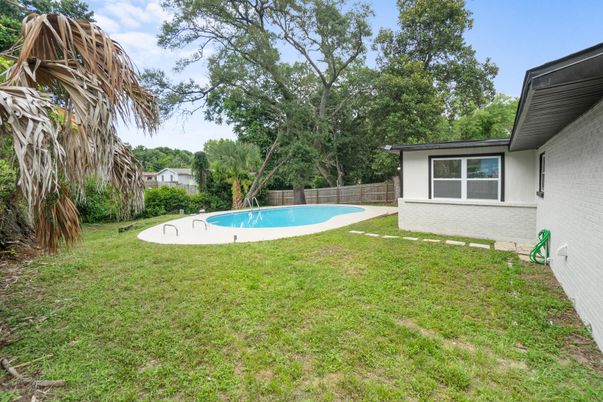 Backyard, Exterior, Pool