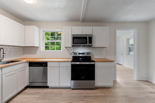 Interior, Kitchen, Stainless Steel Appliances, Wood Texture Flooring