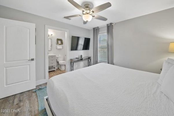 Bathroom, Bedroom, Interior, Wood Texture Flooring