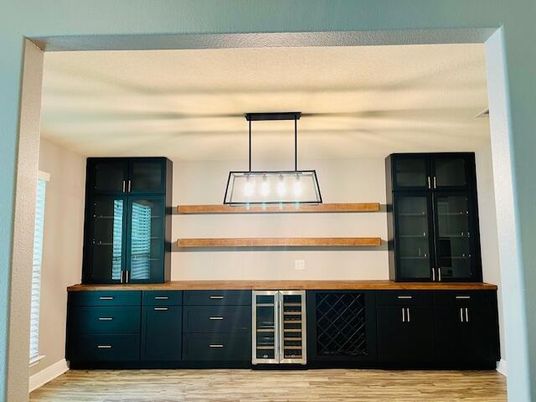 Interior, Pendant Lights, Wood Texture Flooring