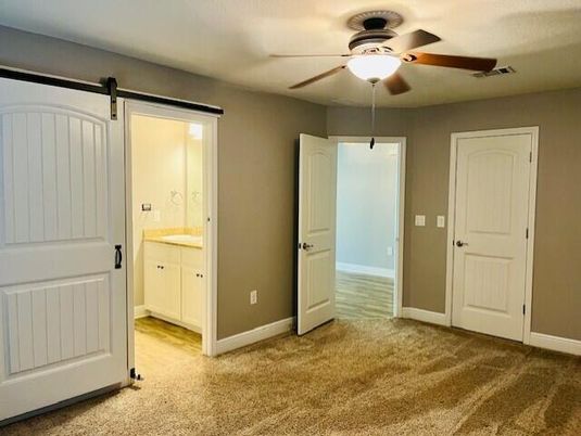 Bathroom, Empty room, Interior