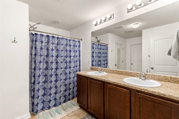Bathroom, Dual Sink Vanities, Interior