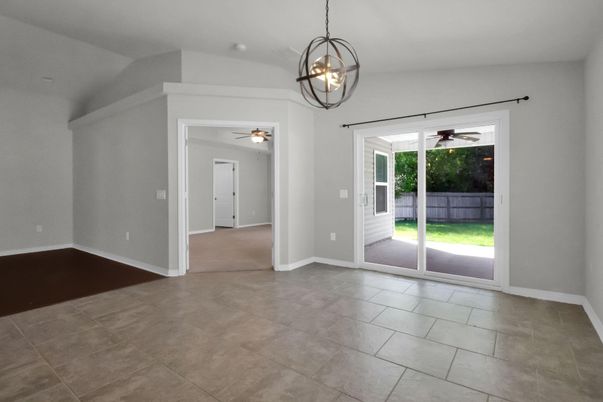 Empty room, Interior, Pendant Lights