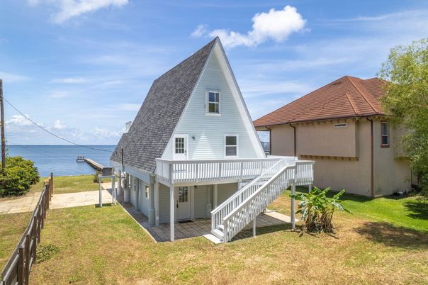Backyard, Exterior, Water