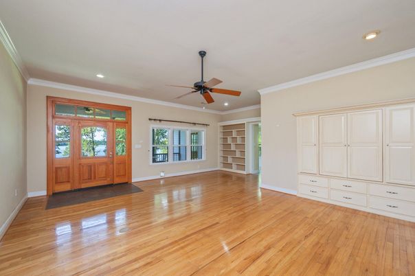 Empty room, Interior, Recessed Lighting, Wood Texture Flooring