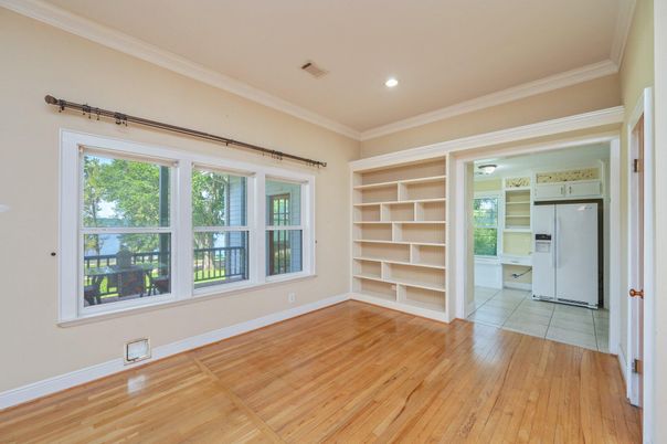 Empty room, Interior, Recessed Lighting, Wood Texture Flooring