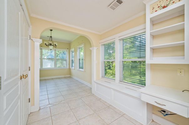 Chandelier, Empty room, Interior