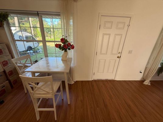 Dining room, Interior, Wood Texture Flooring