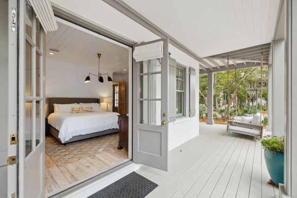 Bedroom, Interior, Pendant Lights, Wood Texture Flooring