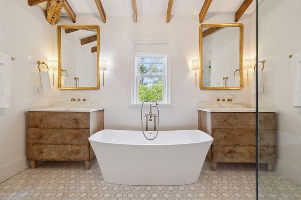 Bathroom, Free Standing Baths, Glass Shower, Interior, Wooden Beams