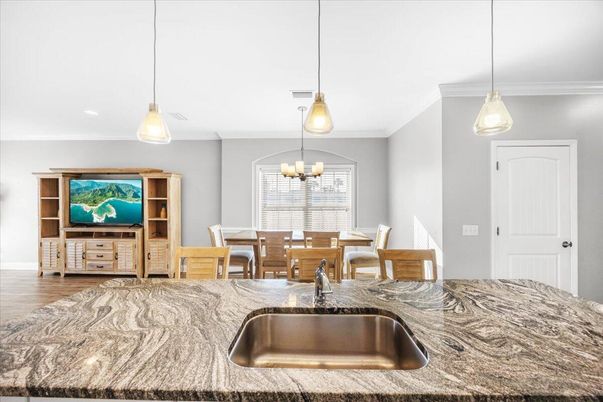 Chandelier, Dining room, Interior, Pendant Lights, Recessed Lighting, Wood Texture Flooring