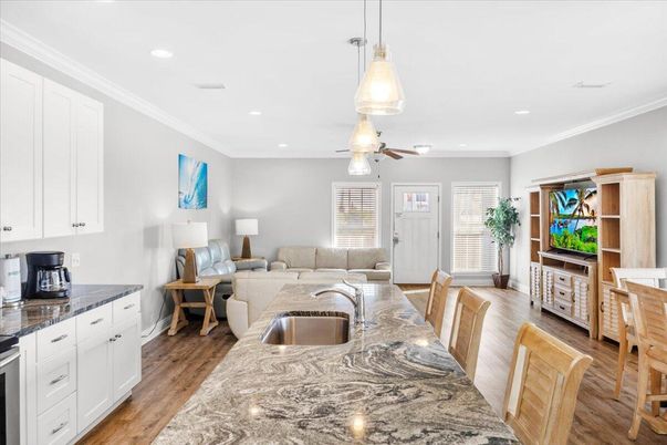Dining room, Interior, Kitchen, Living room, Pendant Lights, Recessed Lighting, Wood Texture Flooring