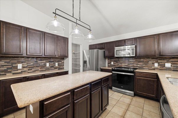 Interior, Kitchen, Pendant Lights, Stainless Steel Appliances