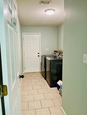 Interior, Washer