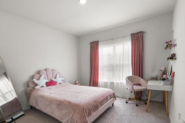 Bedroom, Home Office, Interior, Recessed Lighting