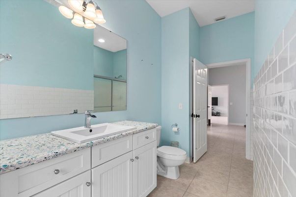 Bathroom, Interior