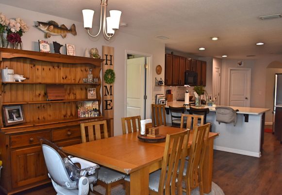 Chandelier, Dining room, Interior, Kitchen, Recessed Lighting, Wood Texture Flooring